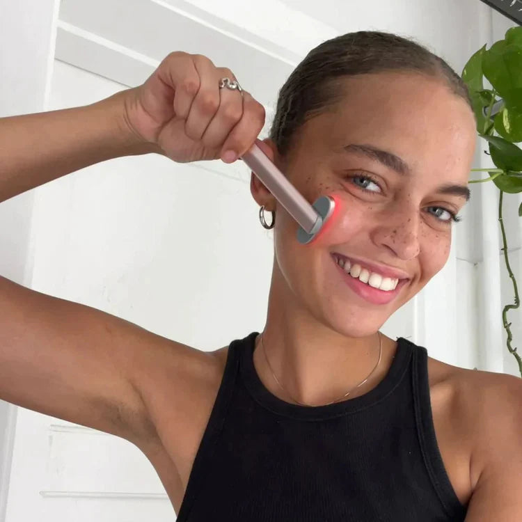Soin anti-âge 4-en-1 ULTRA LIFT™